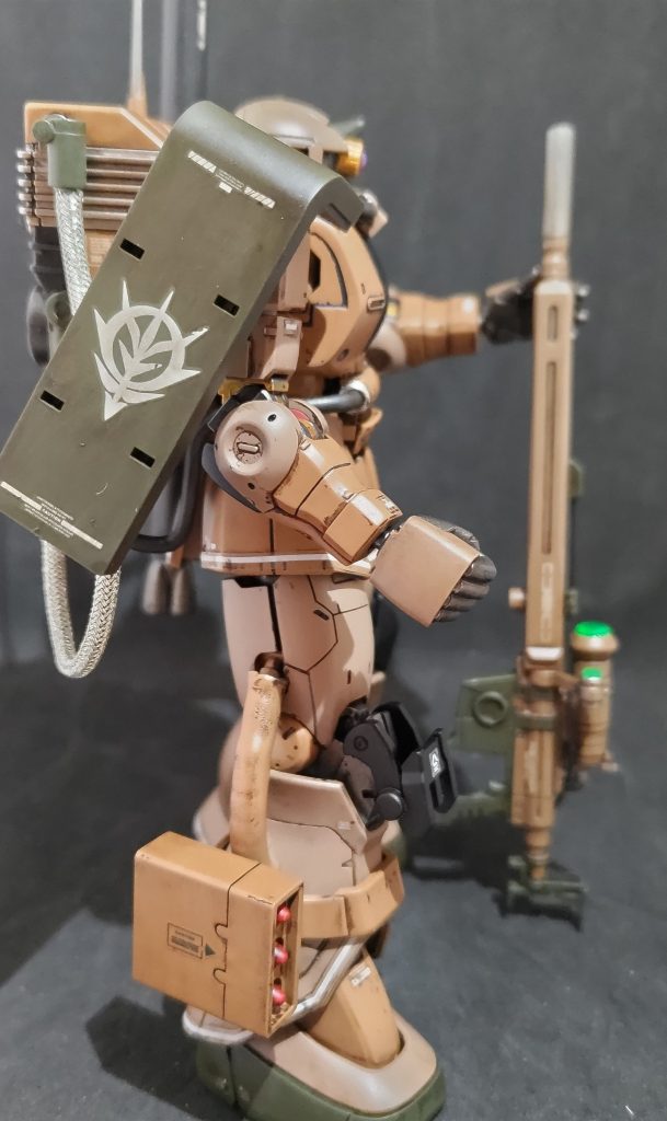 動力パイプはカラーワイヤー・メッシュパイプを使用 