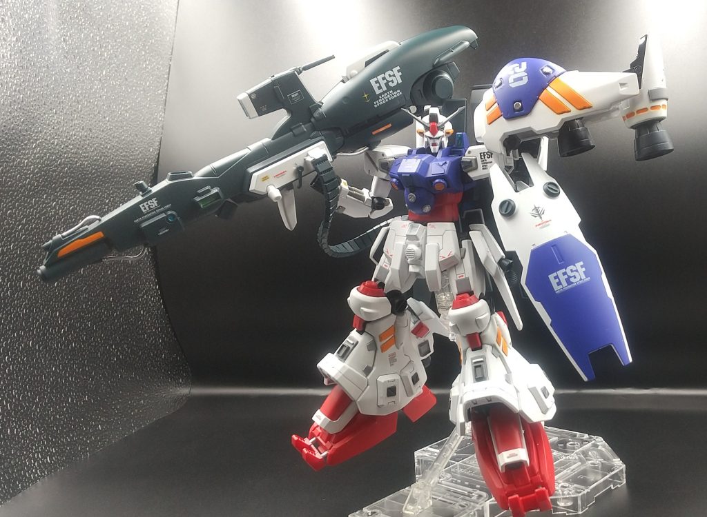 正面全体像です。