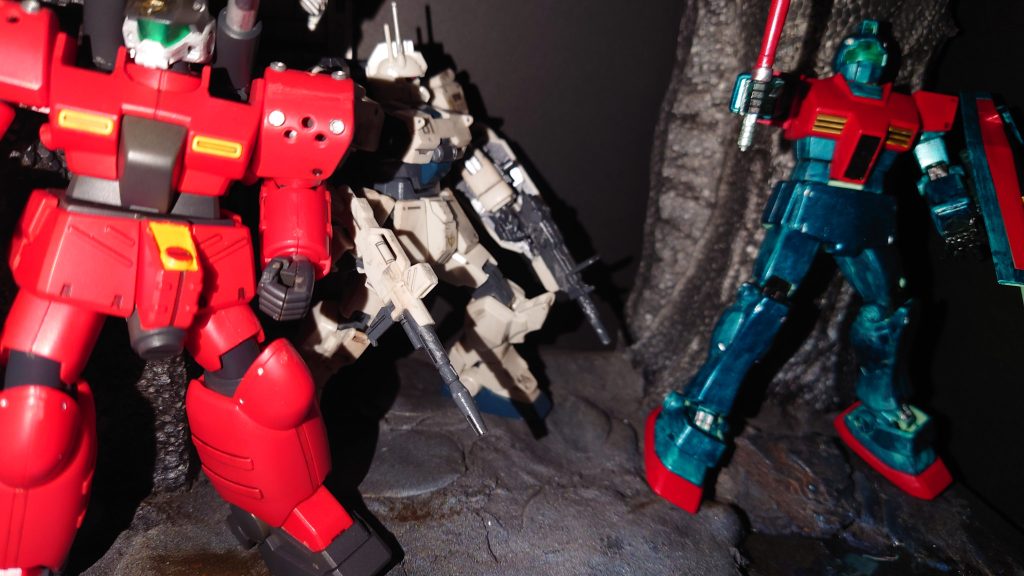 一緒にEZ8も作成して　3機編隊にしてみました。