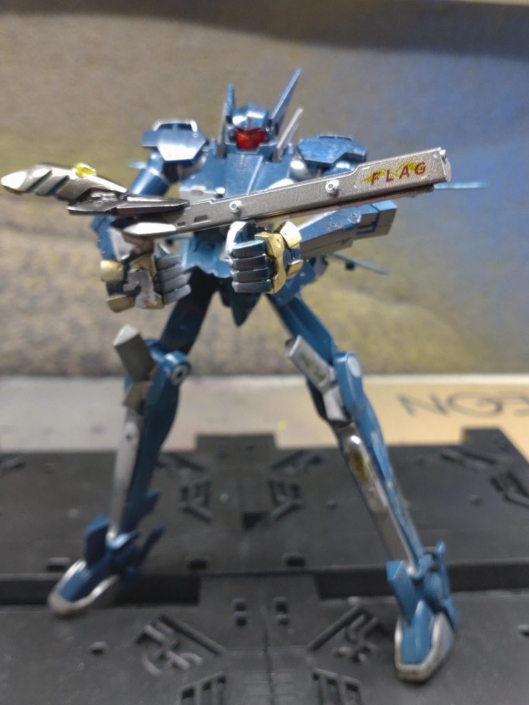 武器のガンメタには発色しましたやり直すくらいの出来になったのでトップコートしてないのでデカールも目立ちますがコートすればもう少しましになるかな