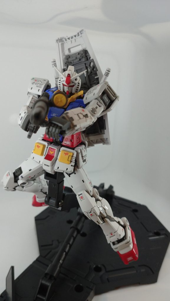 キット付属のQRコードでアクセスしたポージングマニュアルを参考に😅 ありがたいサービスです✨