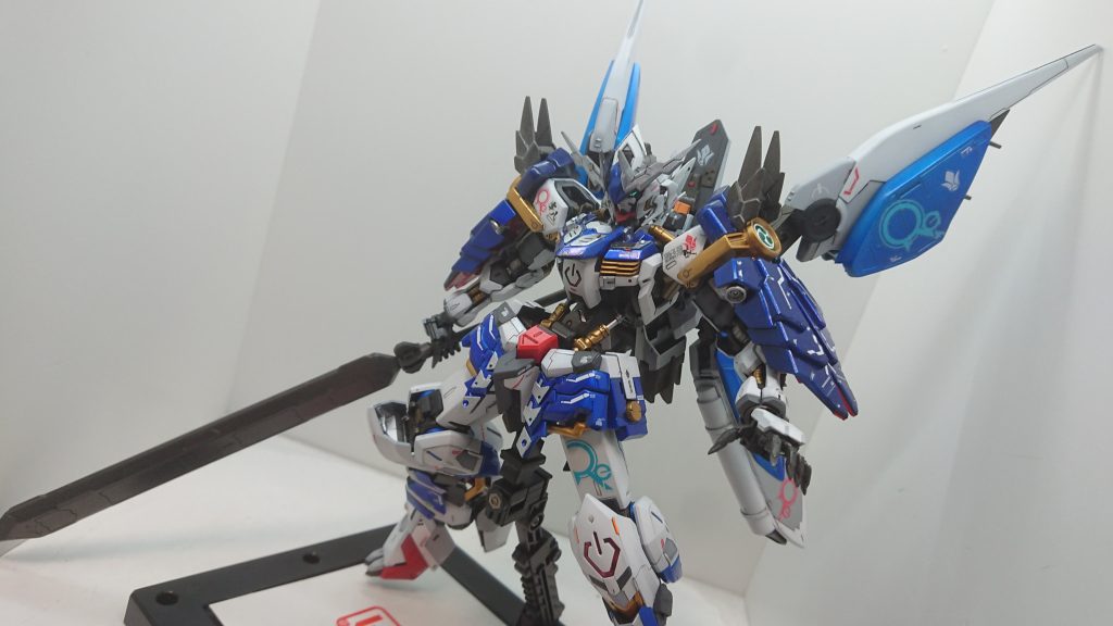 ガンダムバルバトス白鬼(びゃっき)–9枚目/制作者：chi-tan