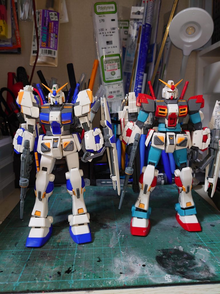 通常4号機とプロポーション比較