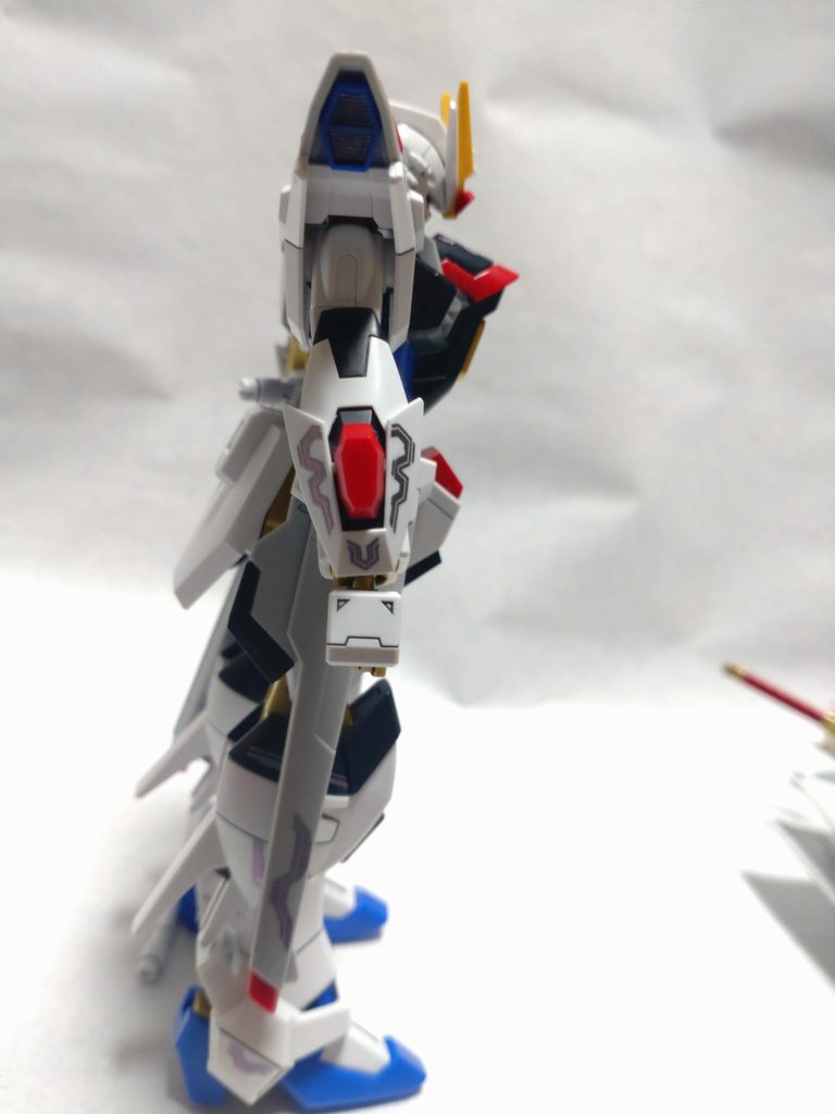 シールドのあたりはデザインの収まりが良いなと思ってます