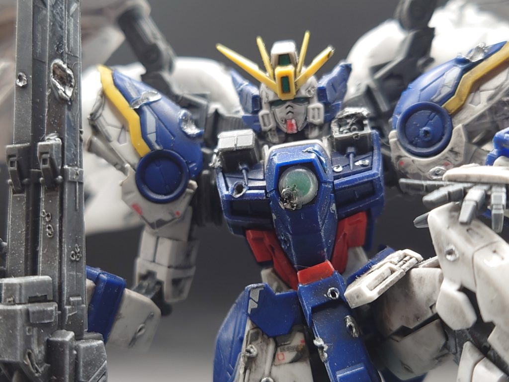 ドライブラシは派手目に。ジオラマに馴染ませてます。