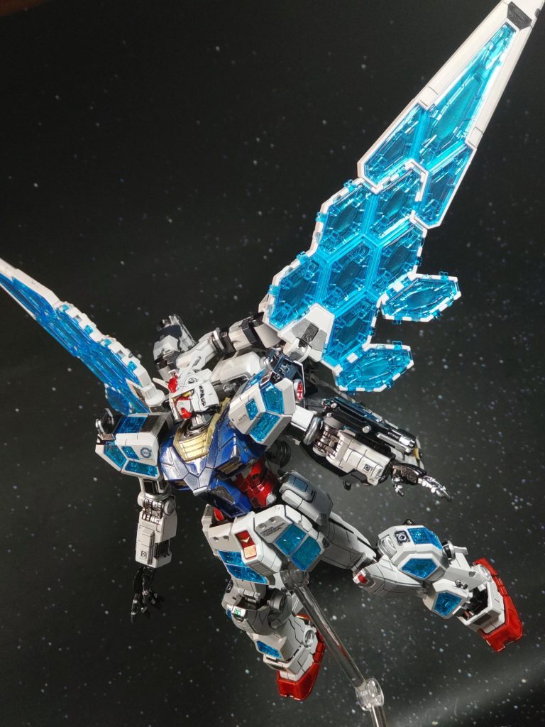 (gundam-kao6)「これがグラスフェザー装備……いったいどんな力があるんだ…」(zion_emb)「見せてもらおうか、新しい環境対応型MSの性能とやらを」(zaku-kao1)「少佐、自分はあの装備を見てません❗️」