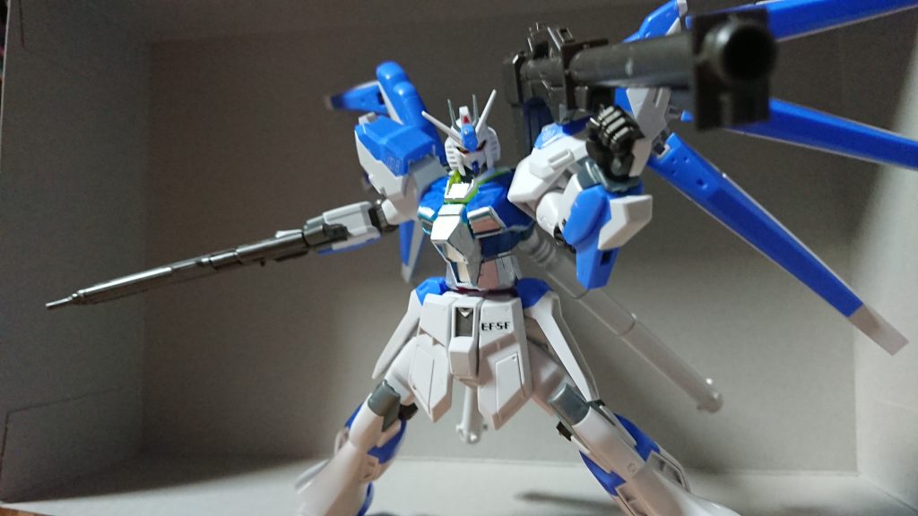 ベースガンダム＋ハイニューガンダム–3枚目/制作者：kaiha