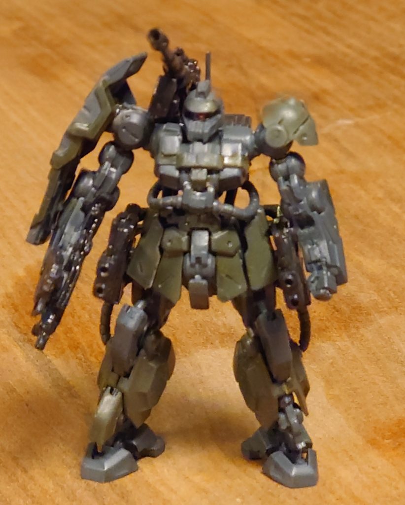 銃口はピンバイスで穴あけ