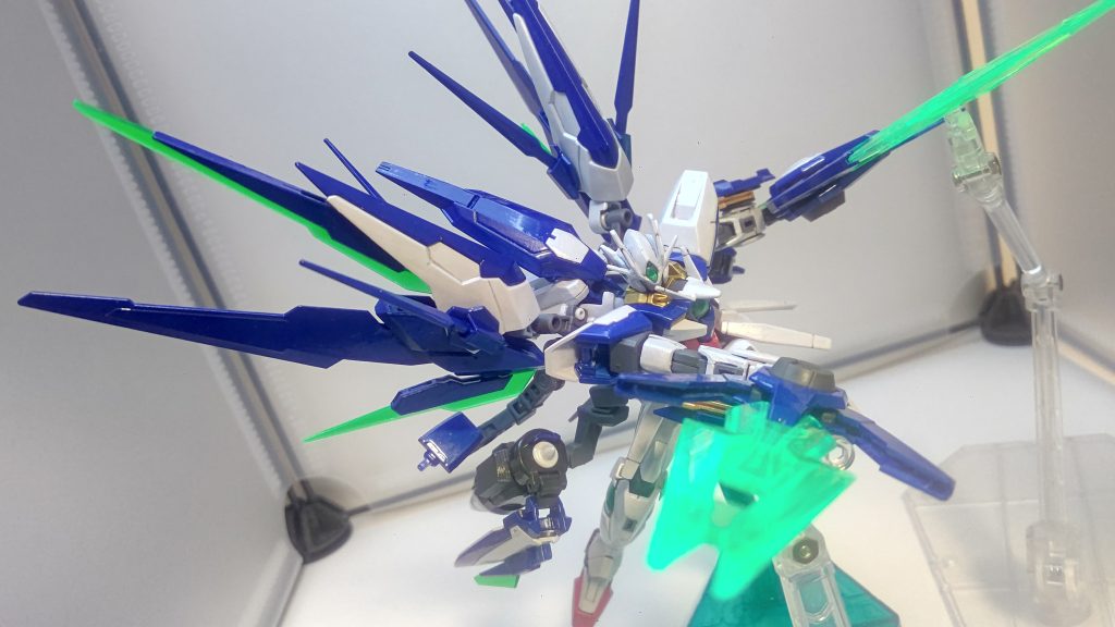 バーストバスターソードモード。外連味があって良き。