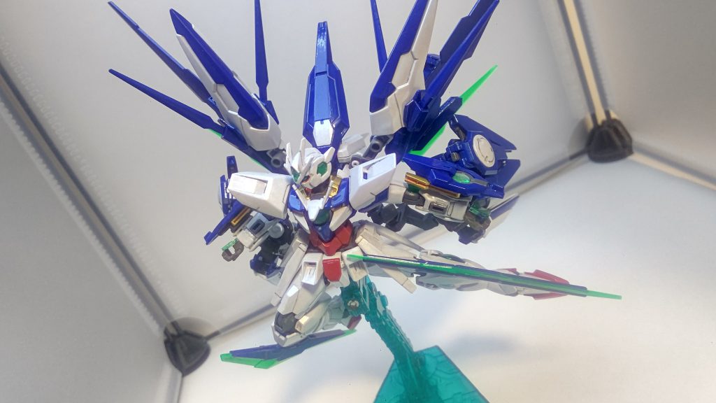 脚部にもポリパーツがあるので足にも装着可能です。