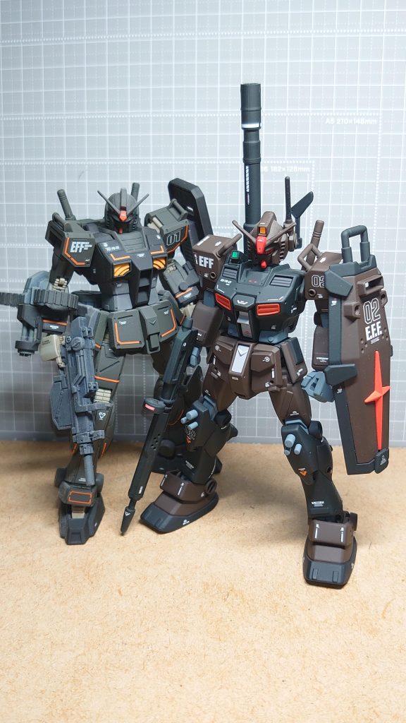 とりあえず二機並べたら強そうに見えます(個人的)