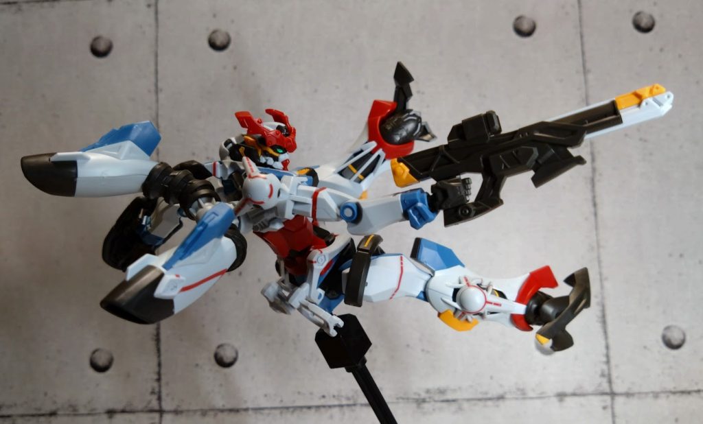 手足あらぬ方向に振り回すとぽい気がする(zaku-kao4)