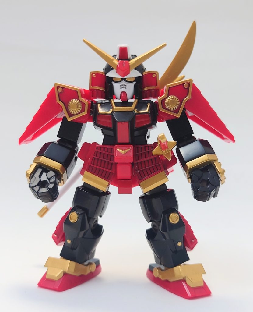 作製したパーツを組み込んだセミリアル体型、個人的にはこれくらいのバランスが一番自然に見えます。頭頂高は約9cm、大分大きくなりました（笑）。