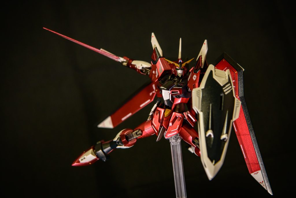 箱絵風です。背景白のが良さそうですね・・