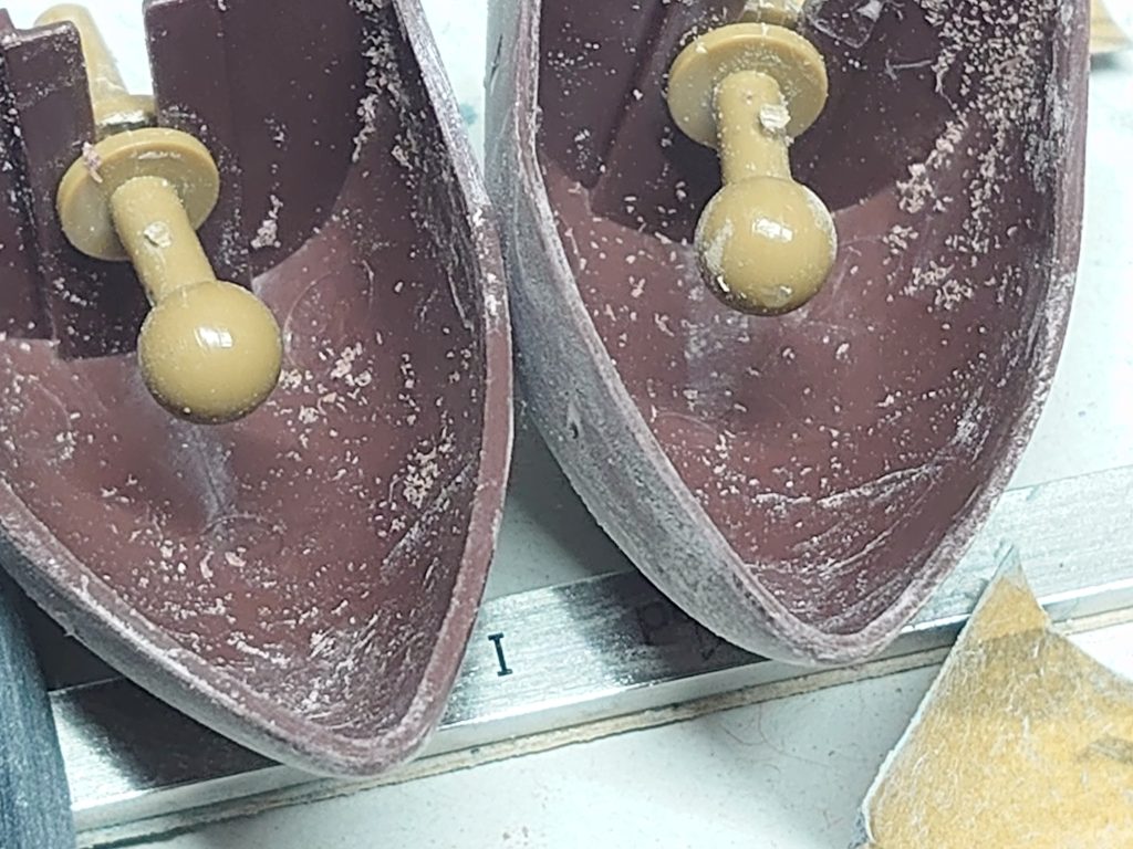 一応薄くしたり小細工しました。