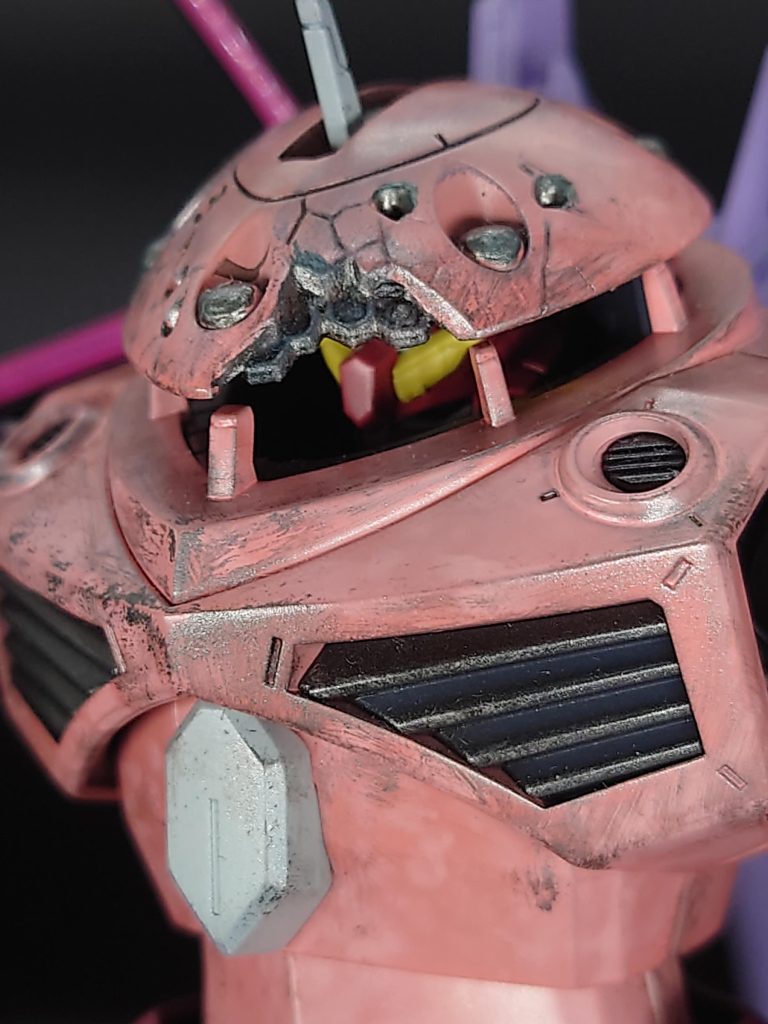 ボーナスパーツの頭部破壊のフレームからチラ見えする、インジャ弐式