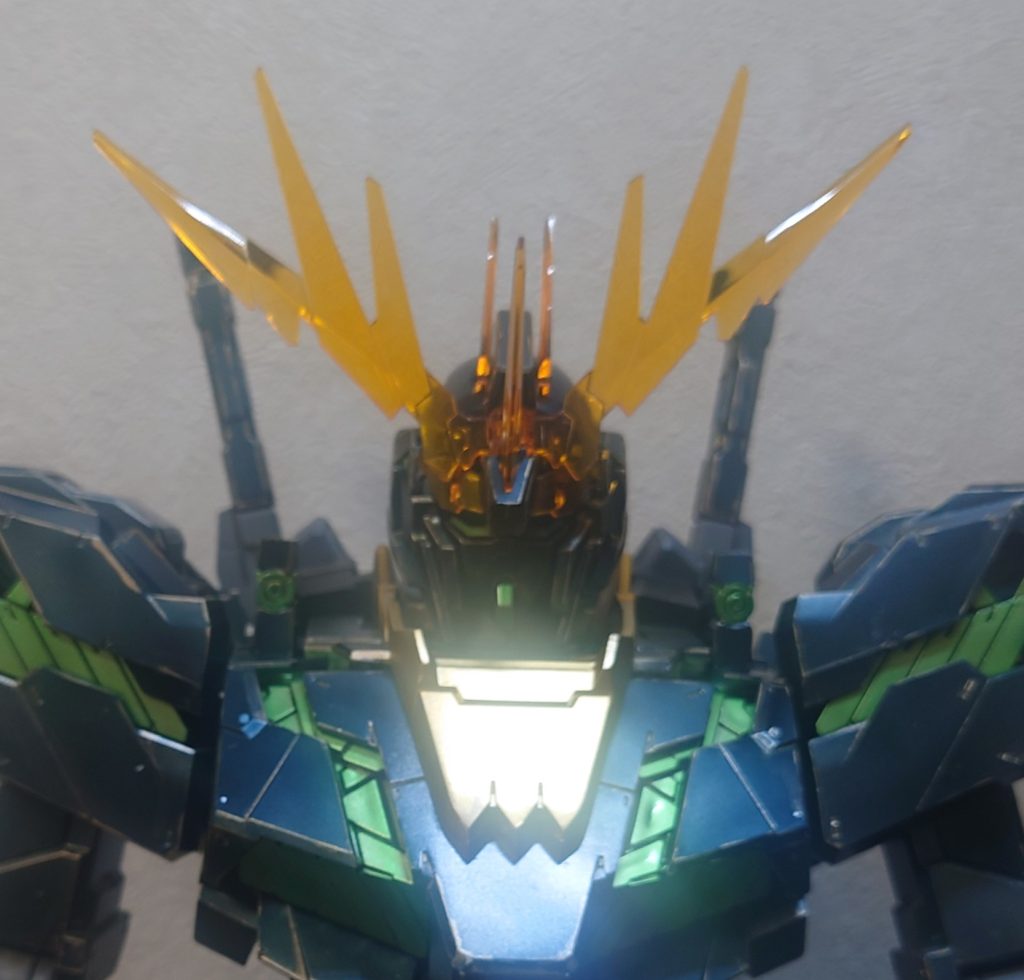 ブレードアンテナはクリア素材でしたので、そのまま使用しました。