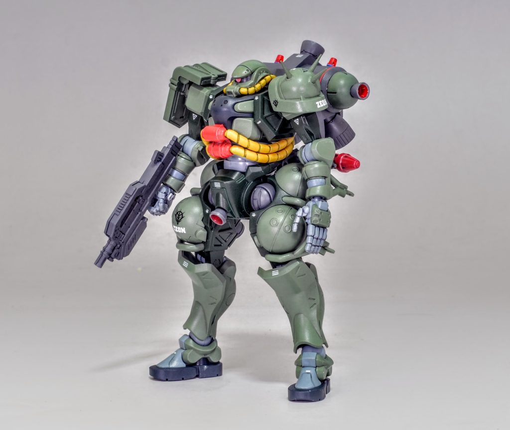 推力が大幅に強化されている設定なので大型の宇宙戦特化型のバックパックを追加しています