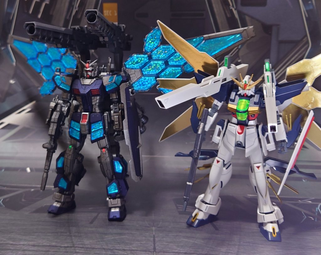 キャノン装備のイメージソース、HGAWガンダムDXとの比較。