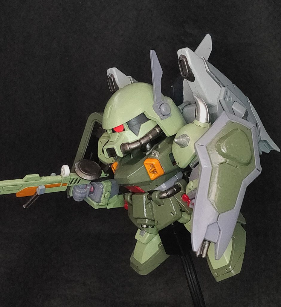 ブレイズウィザード装備メインの構造は主力量産機の物を使っているから、パイロットの機種転換訓練も短そう