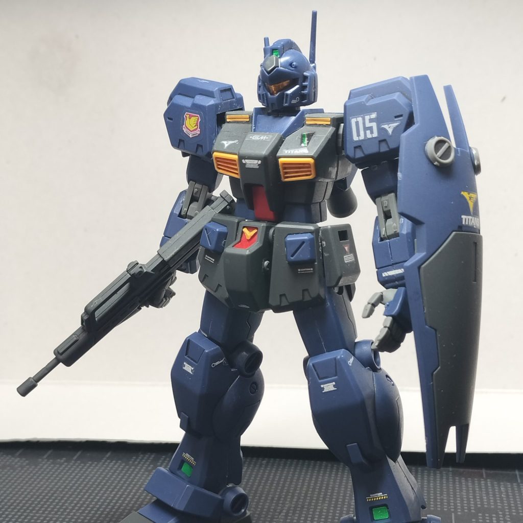ジムの日)ジム・クゥエル｜hayahibiさんのガンプラ作品｜GUNSTA
