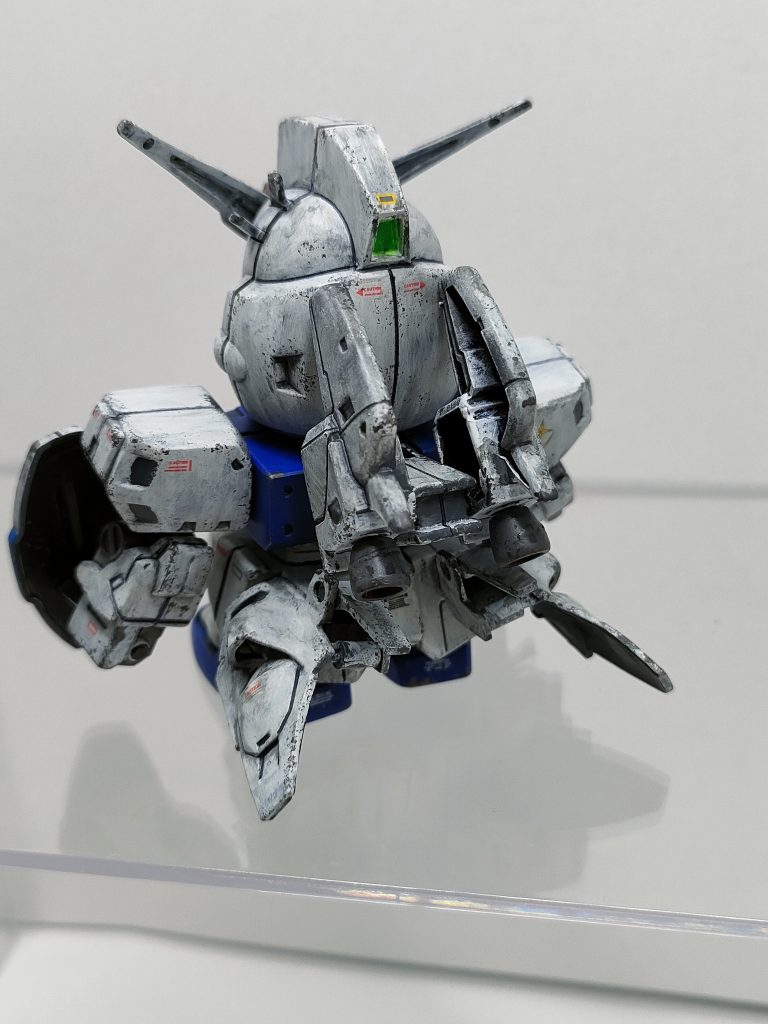 リアビューです。下部のバーニアの方はオニキスにセットする際に両方バーツが破損してしまいました😢