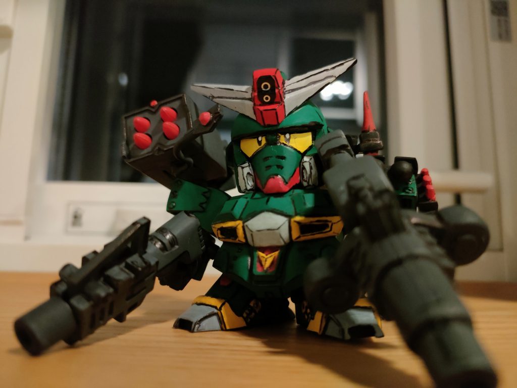 コマンドガンダム–3枚目/制作者：M.To.