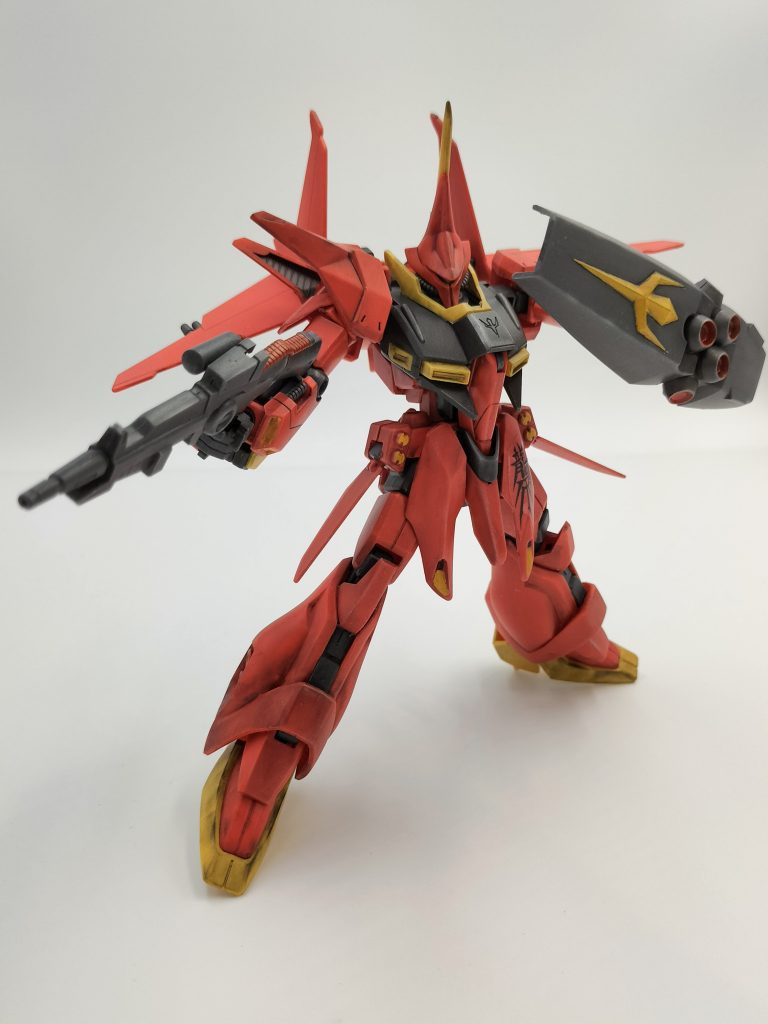 カッコよ!古いキットですが色分け良好、簡単に組めたしプロポーションもバッチリでしかもお安い✨️この頃の宇宙世紀モノはズルいですよ~(gundam-kao3)