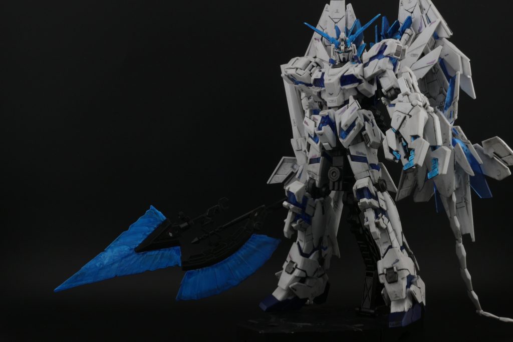 余り詳しくは無いのですがガンダムベースだけで放映されている機体なんでしょうね