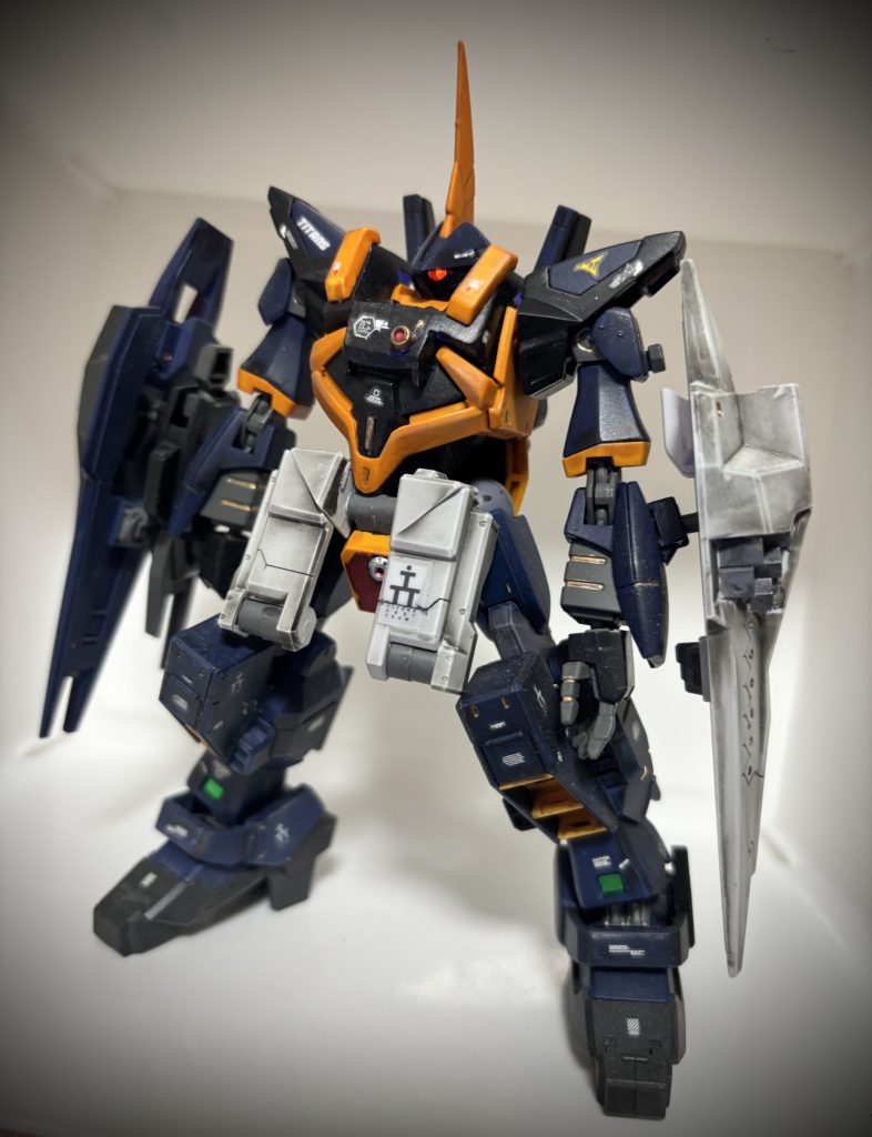 プラ板で胸元をボリュームアップ🙌