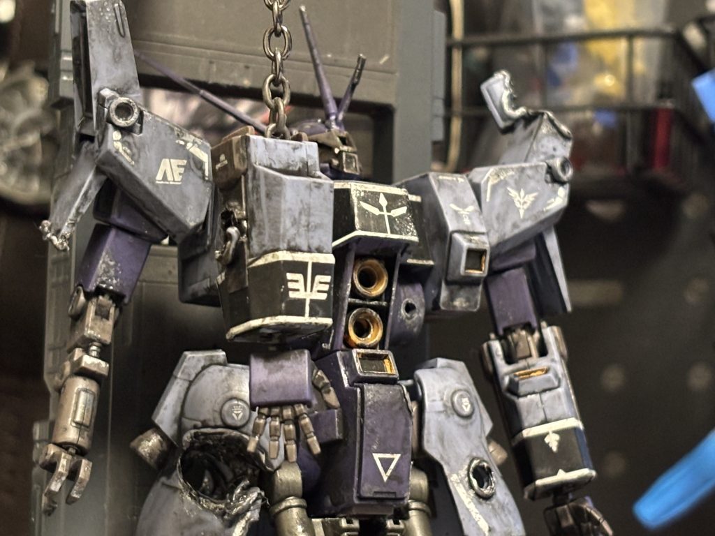 色々組み合わせています(メカニカルバストとか戦闘後、回収されたという設定です！ 