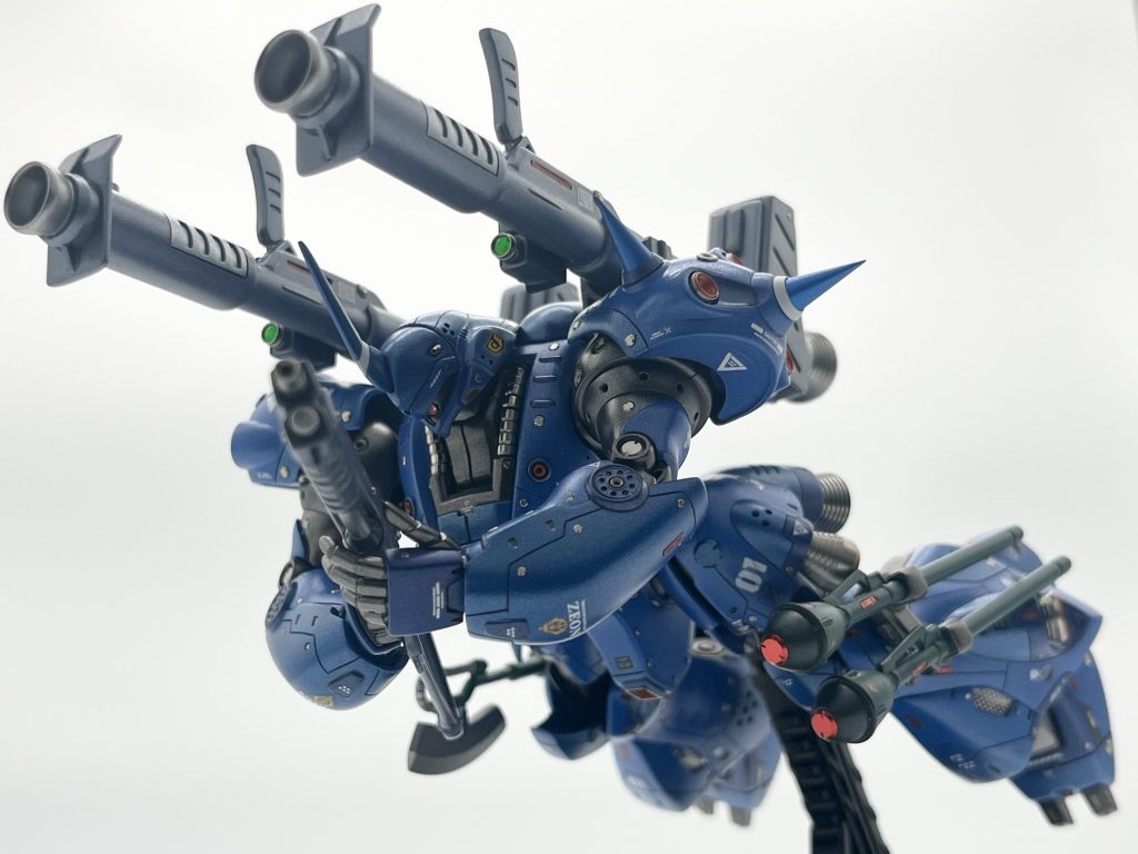 ここからはポージング画像📷低空飛行ショットケンプファーといえばお約束の低空飛行ポージング‼️