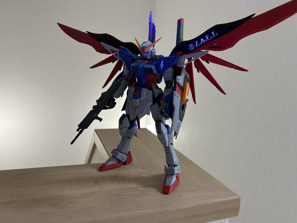 ぼくの作品恒例のぴこーんも今回もあります塗装削れるの怖いのでポージングしませんがそのままを拝見していただけたらとおもいます！