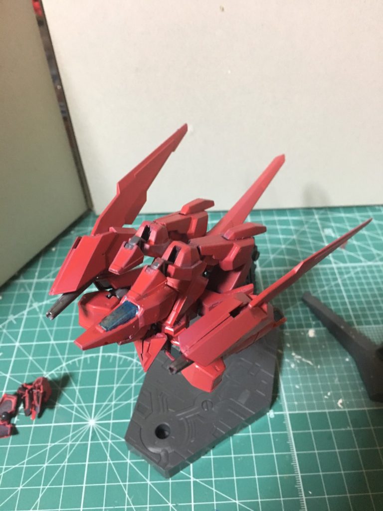 　変形して巡航形態にもなれます｡