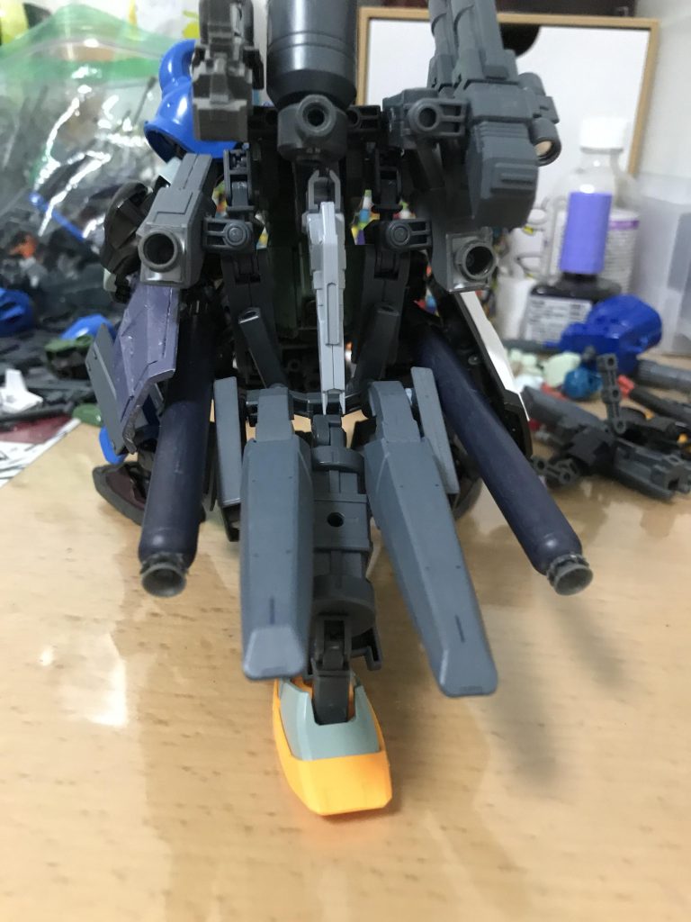 バックショット推進機やホバーユニットが備え付けられています パズルを組んでる気分だったことを覚えています