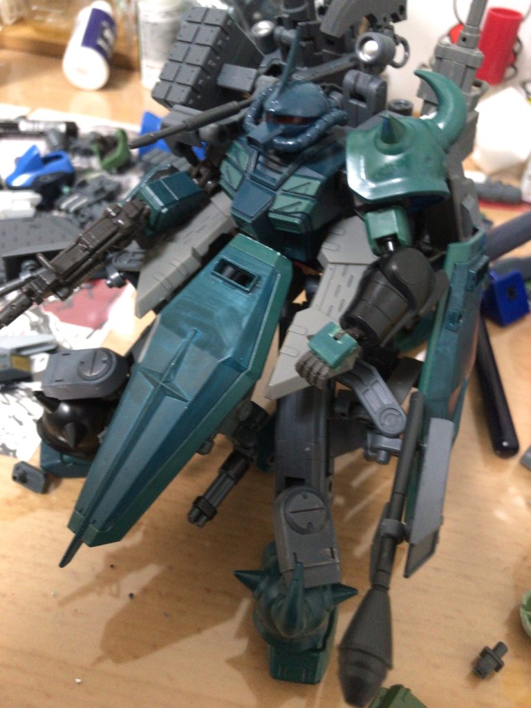 比較的一年戦争時代のパーツをメインで使うよう意識していました