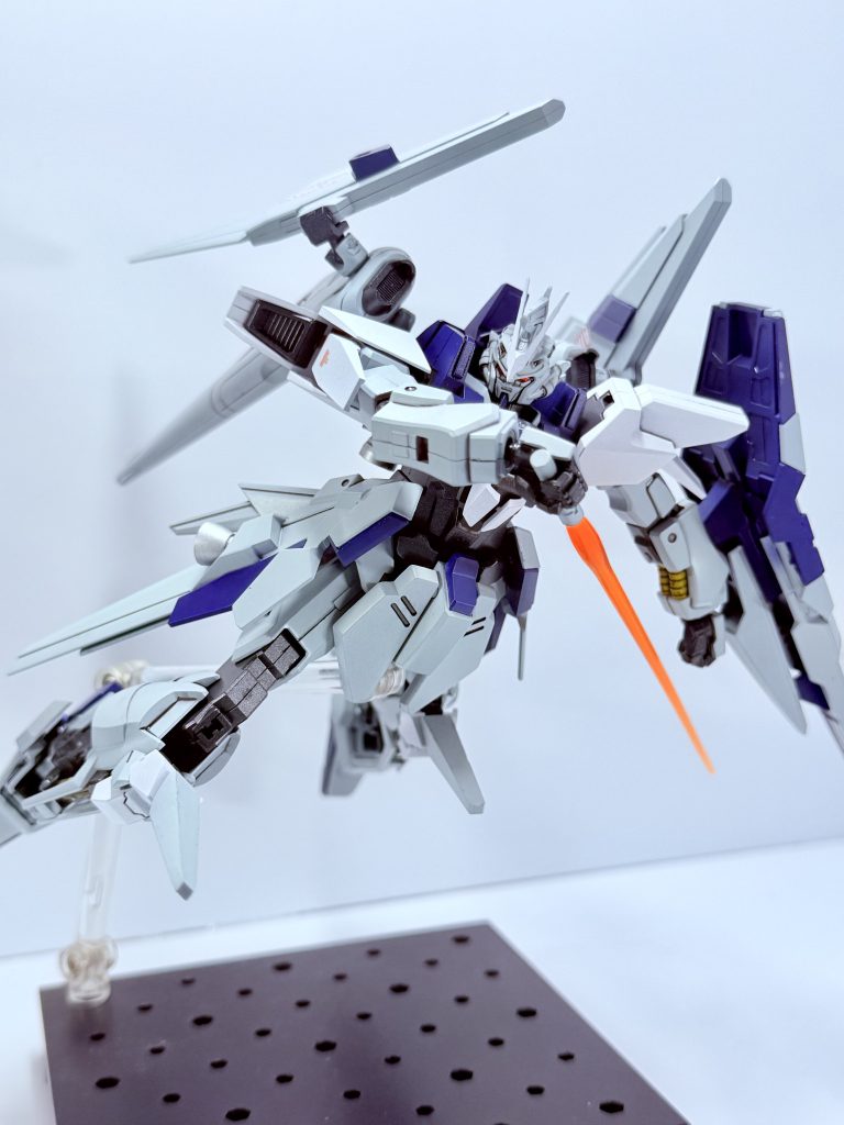 デルタガンダム弐号機・改–3枚目/制作者：Tomoyuki4560