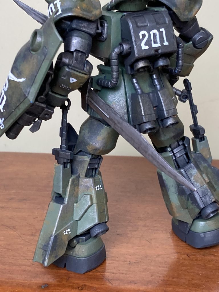 もともと、グフR35って自分の中では『サムライ』っぽい印象だったので、ヤーコブのイメージとピッタリかと‥^_^