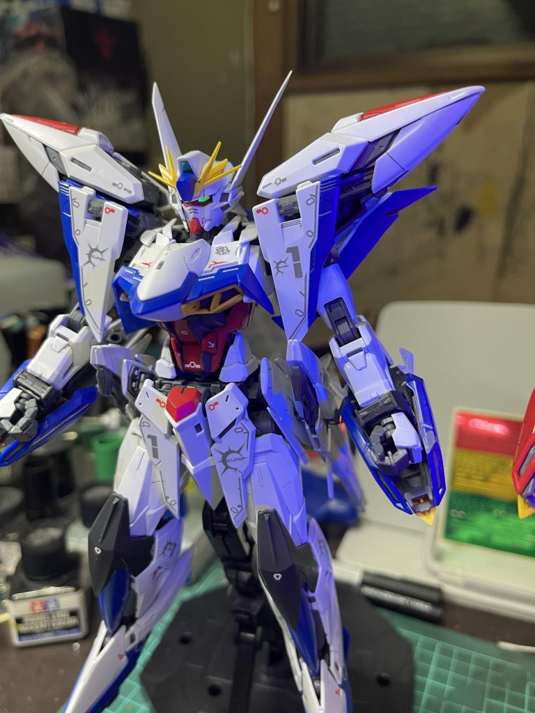 光らせてみました