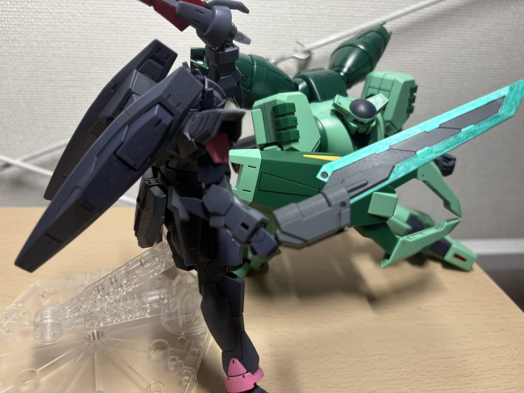 シールドバッシュみたいな。