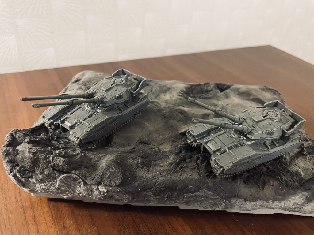 61式戦車のショットです。ピンバイス 0.8mmを使用して砲身に穴を開けています。