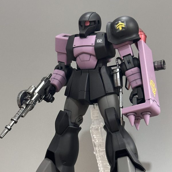 HG ザクⅠ 黒い三連星仕様