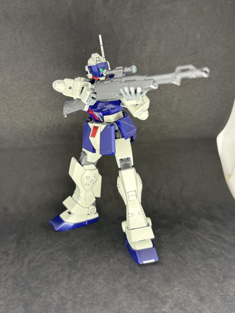 立ち姿の狙撃も👍