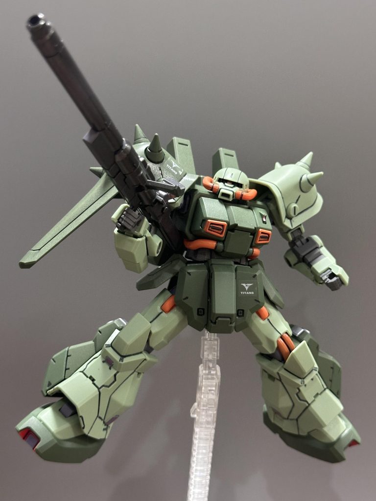 武器がロングライフルになってノーマルハイザックよりかなりカッコよくなってますね！