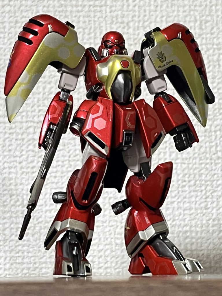 ベスパのモビルスーツなので、ヘックス迷彩にチャレンジしてみました。