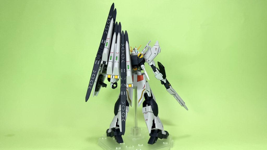 コアガンダムⅡ フェイクニュー装備–4枚目/制作者：太宰府遊園地の思い出