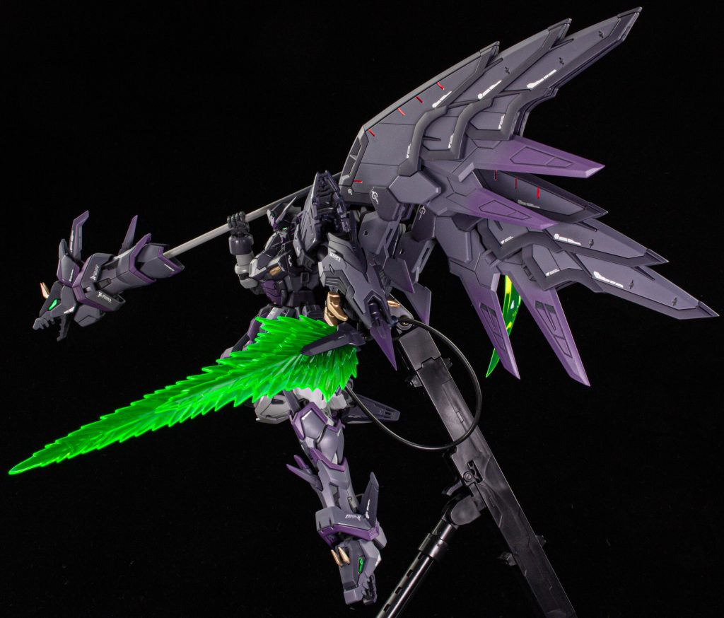 エピオンガンダムフェニーチェ–2枚目/制作者：@zusarianchannel