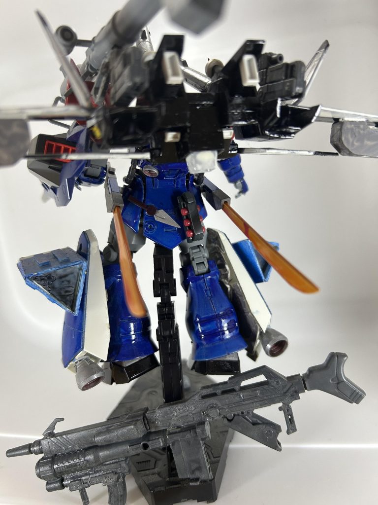 ブルーディスティニー1号機との戦闘で損傷したイフリート改を連邦が回収｡その後特殊なシステムを積んでいた機体という事でロック・ホーカーの目に止まり、ナイトロの試験にも使用する為に連邦の技術で修復した機体｡バックパックを改造した事で宇宙でも戦えるようになっている｡