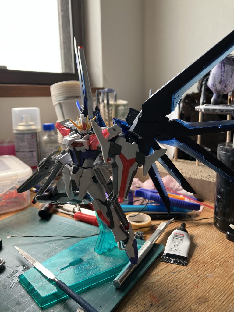 制作途中の方にも載せていた塗装前。今見ると、このままでも色合いとかは良さげですね。