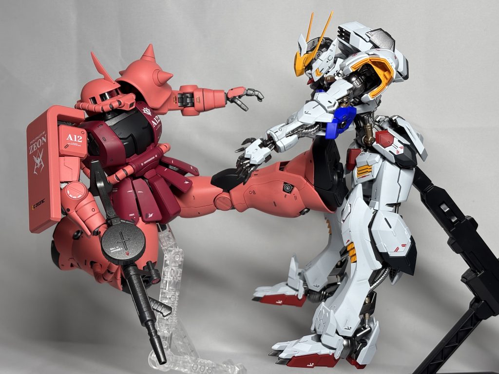 ファーストMGを持ってないのでバルバトス君に代役を務めてもらいました